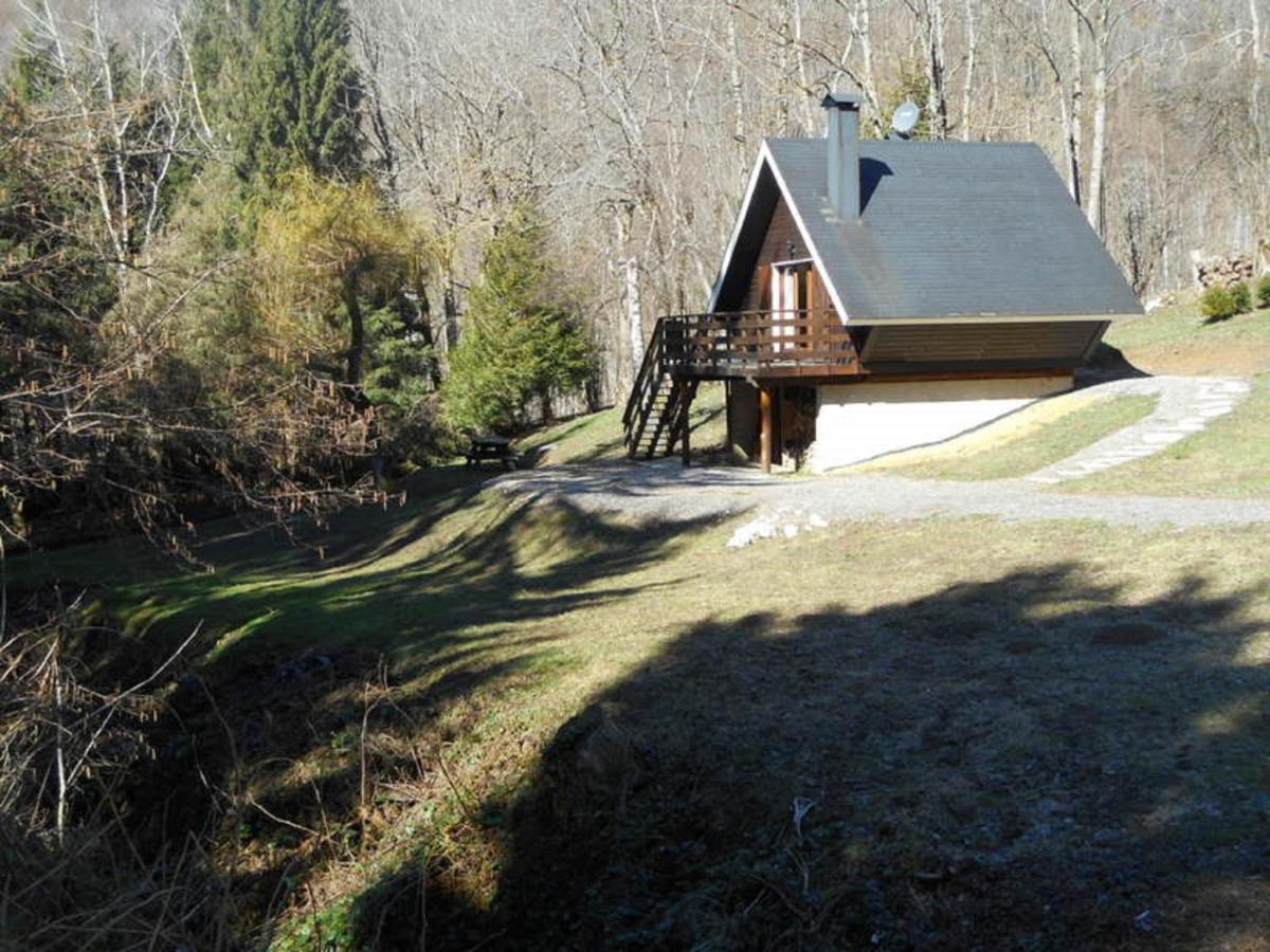 PETIT CHALET a proximite du Col de Romeyere - Housity