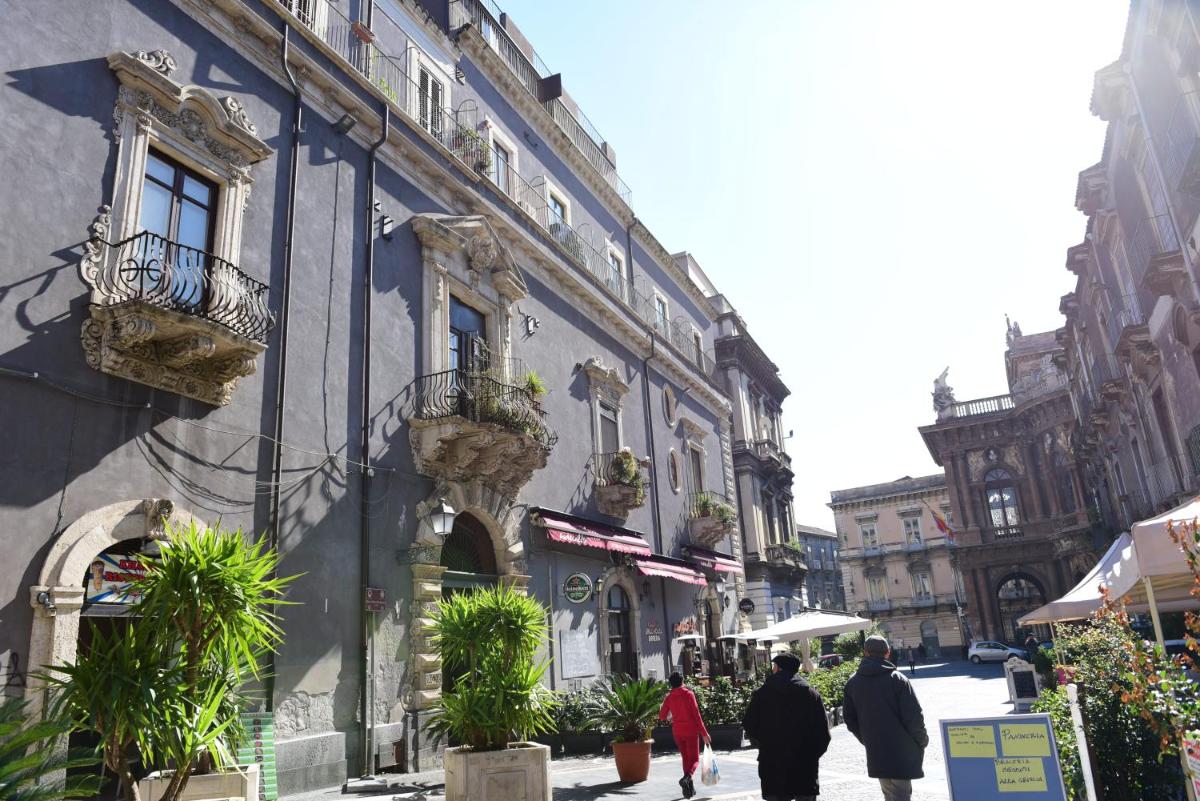 palazzo Clarenza di San Domenico - Housity