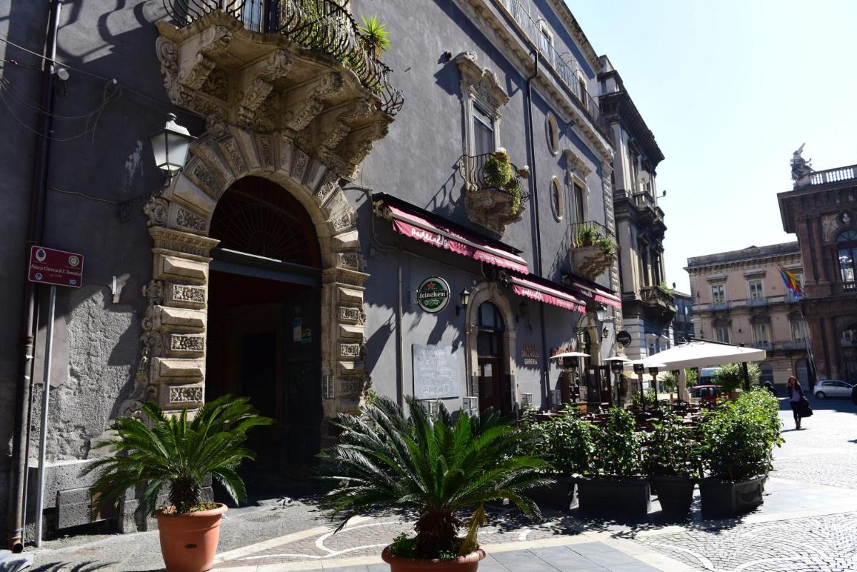 palazzo Clarenza di San Domenico - Housity