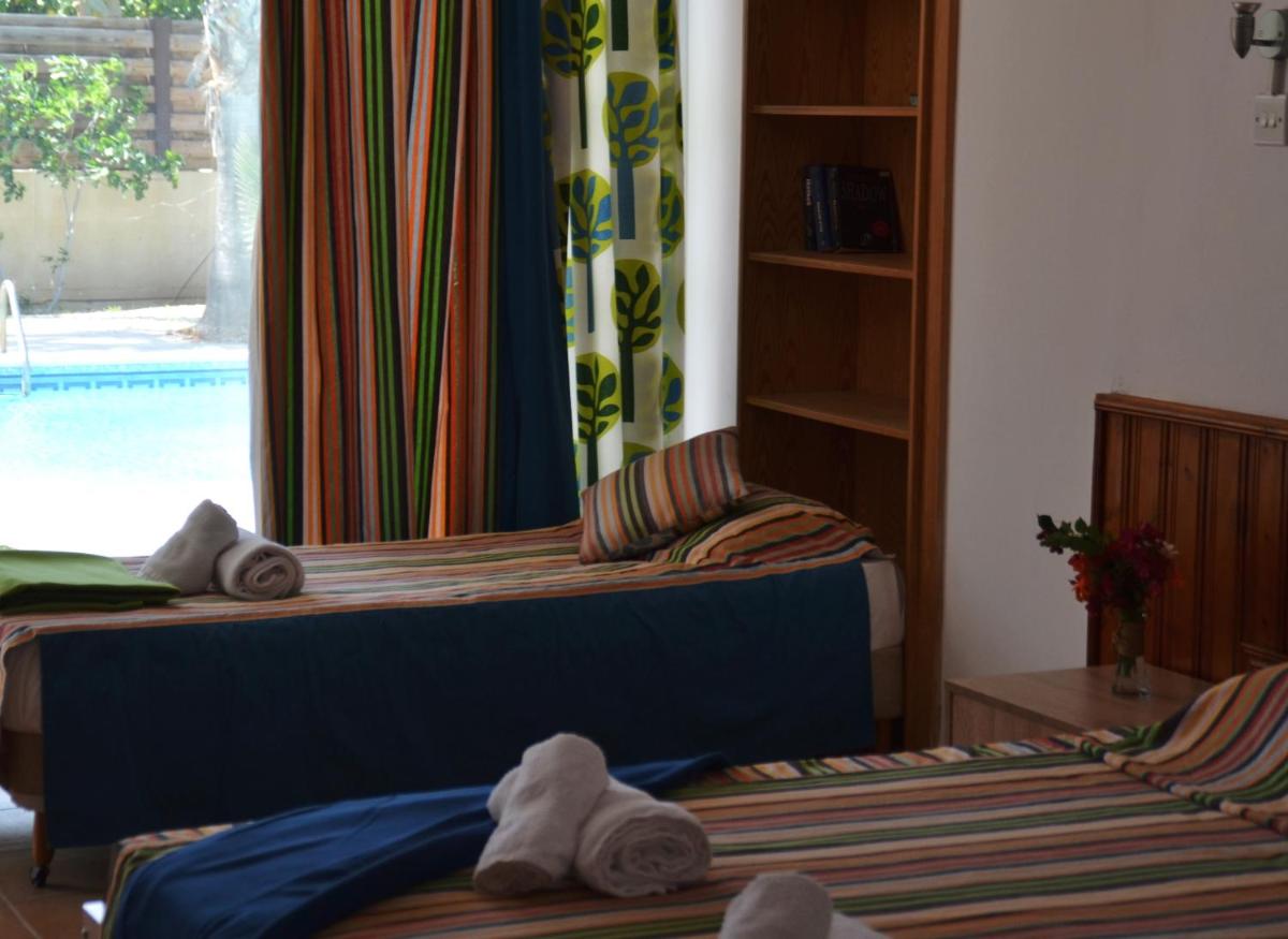 Periyiali Apartments - Housity