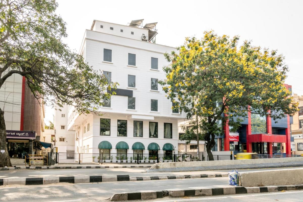 Octave Hotel - Double Road - Housity