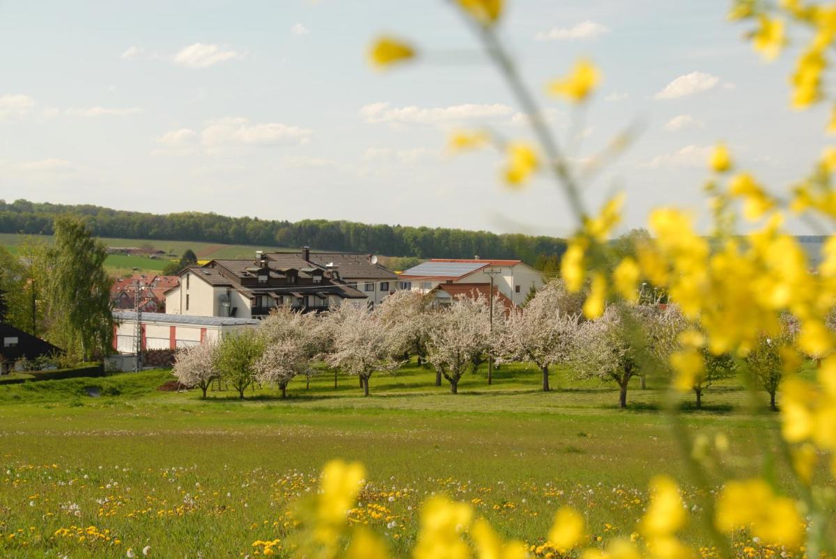 Flair Hotel Landgasthof Roger - Housity