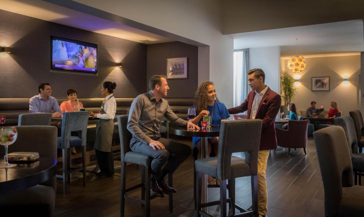 Maldron Hotel Dublin Airport - Housity
