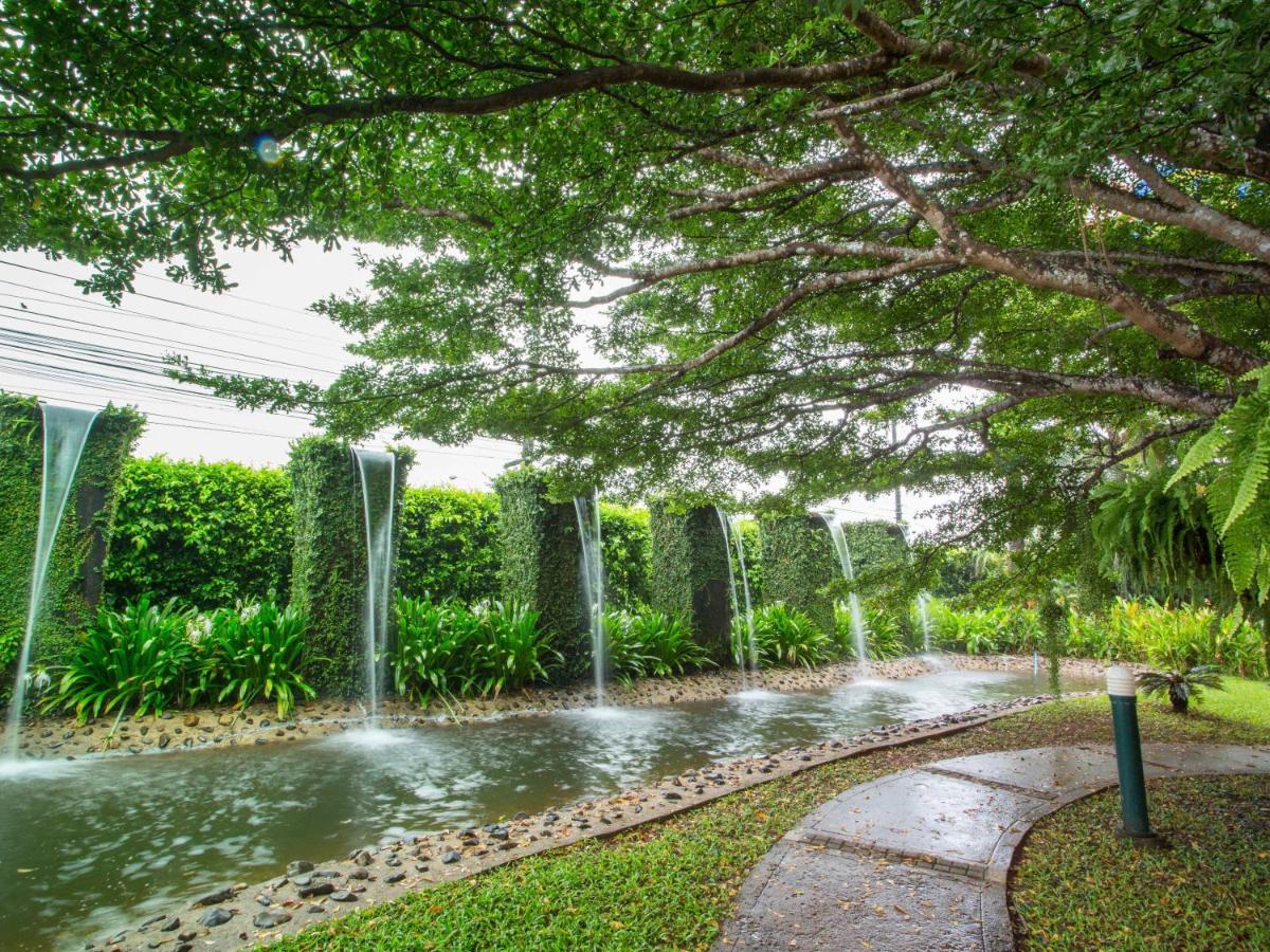 Maneechan Resort - SHA Extra Plus - Housity