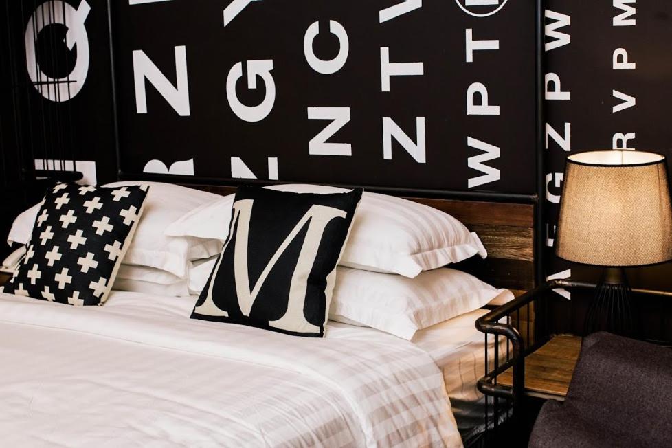 M Boutique Kampar - Housity
