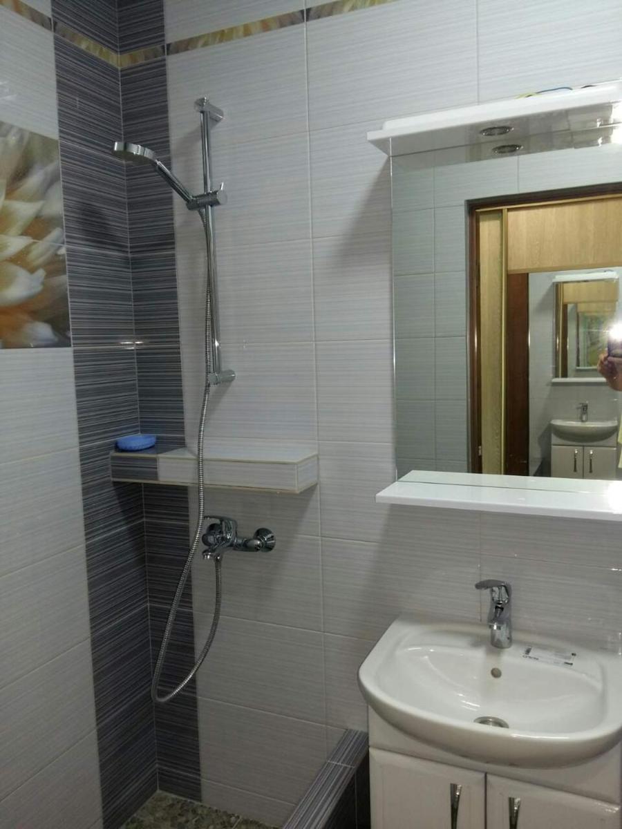 Apartment on Molodoi Hvardii - Housity