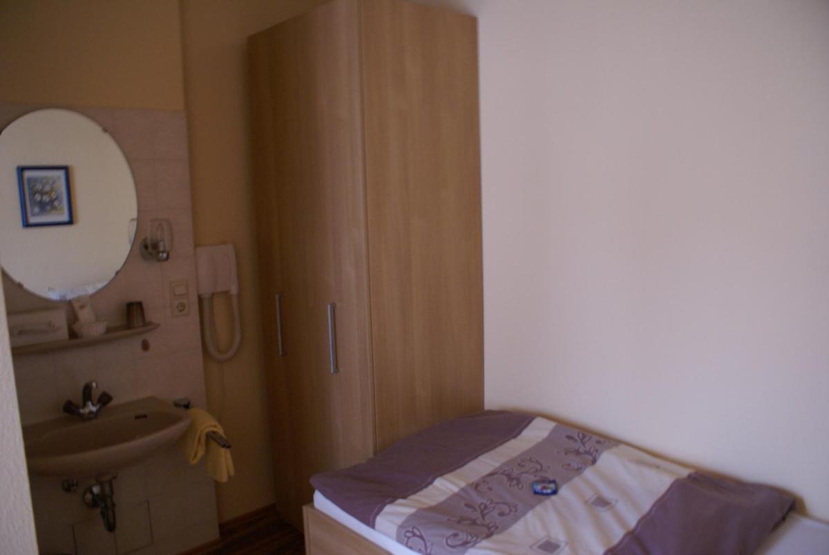 Hotel Sonnenhof - Housity