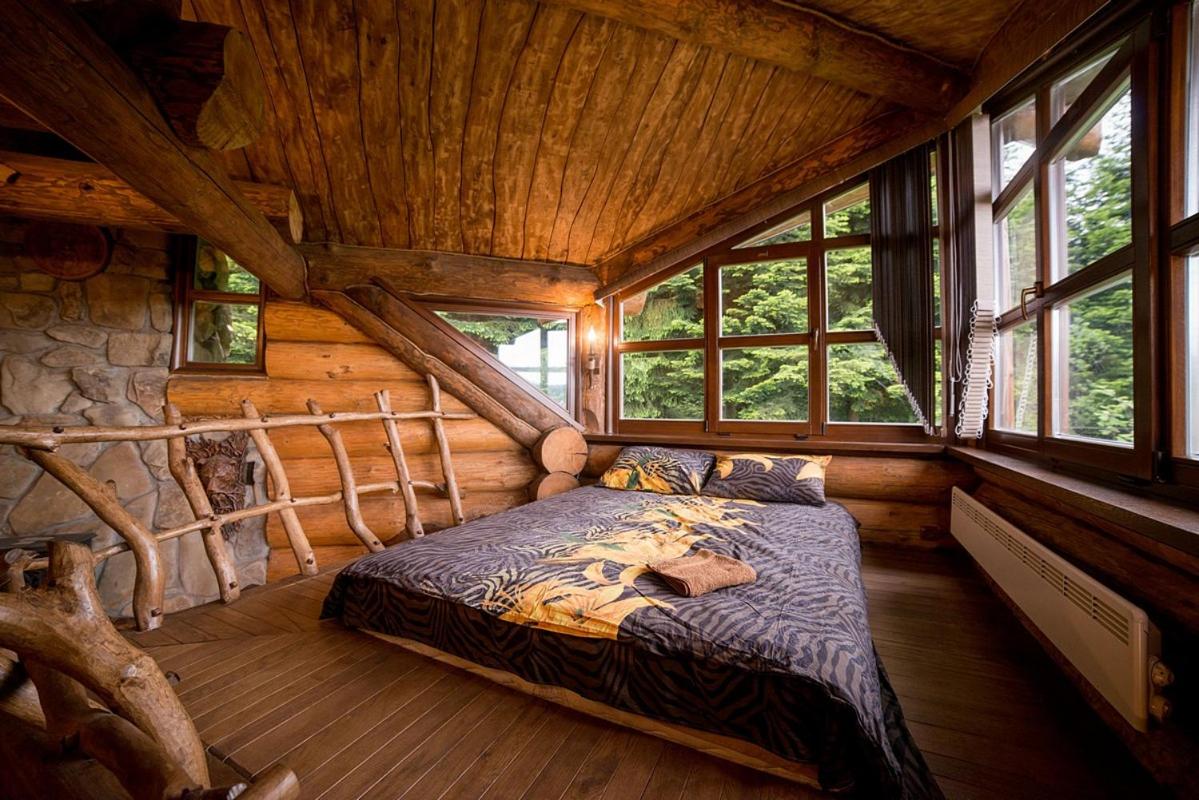 Forest House exclusive - Housity