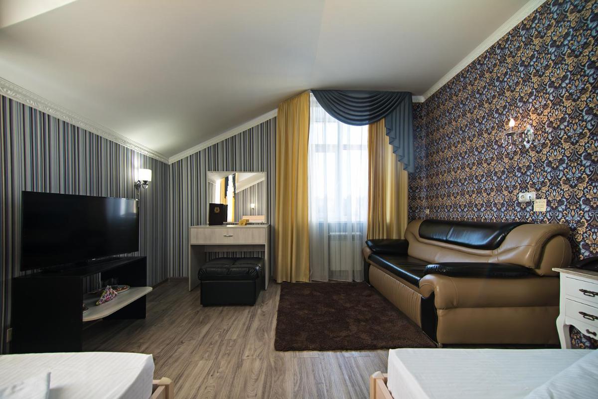 Suitetrails - Hotel X.O