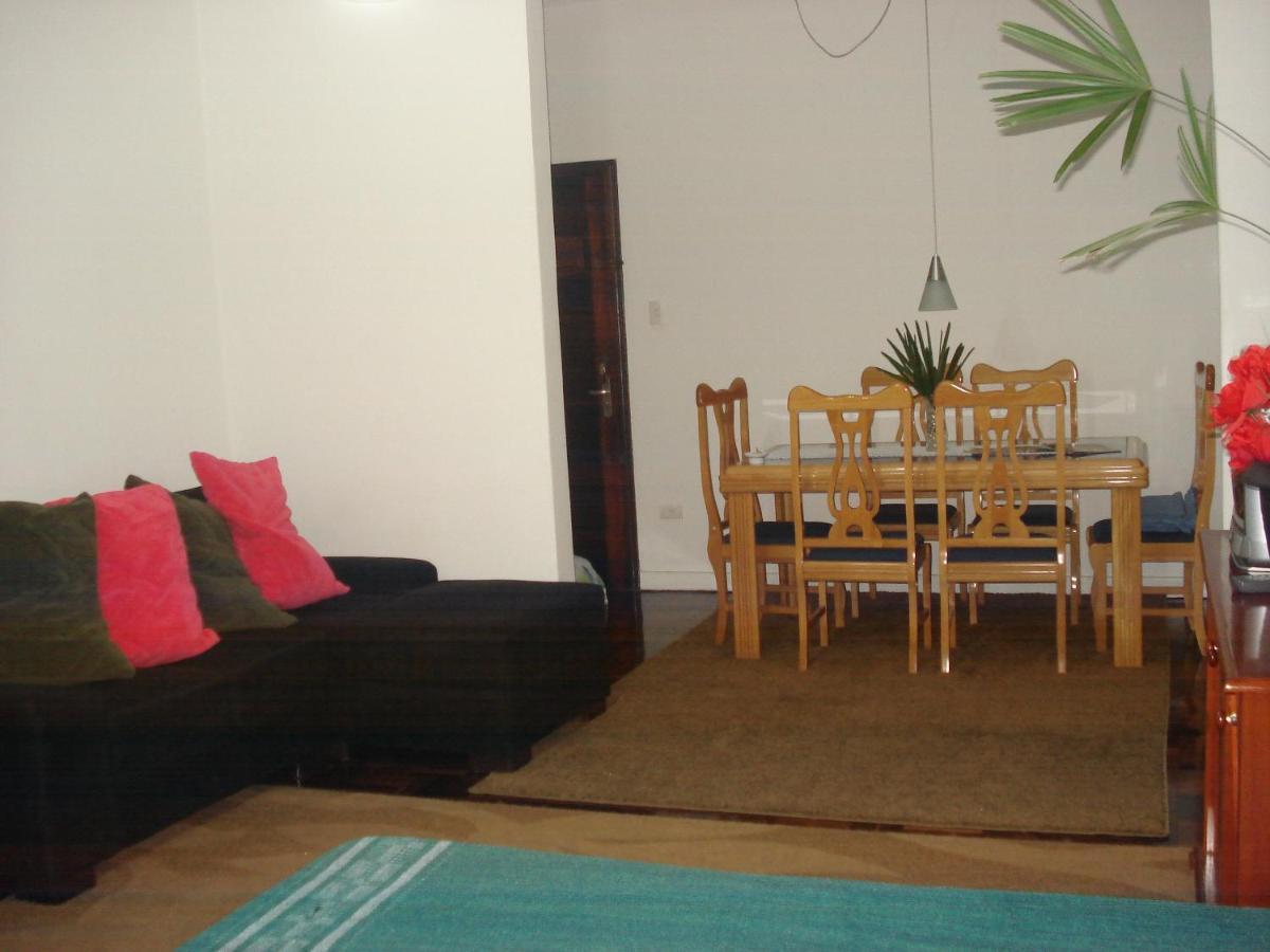 123m Apartamento Centro de Curitiba - Housity