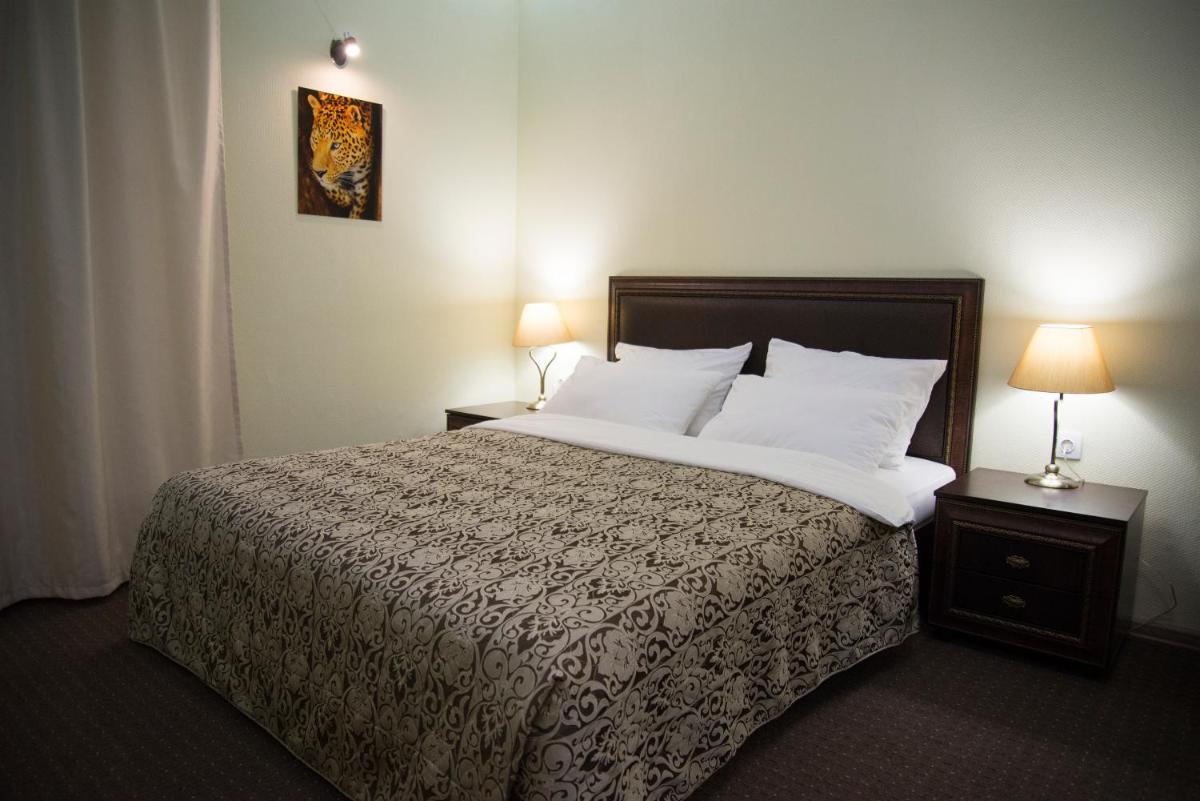 Hotel Aqua - Housity