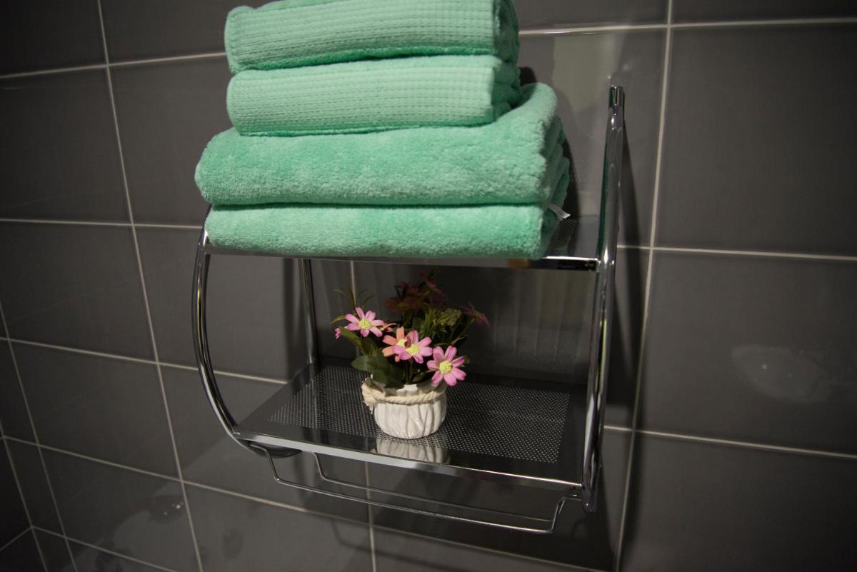 Hotel Aqua - Housity