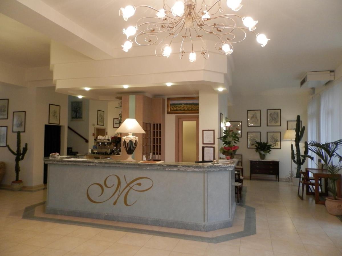 Hotel Mediterraneo - Housity