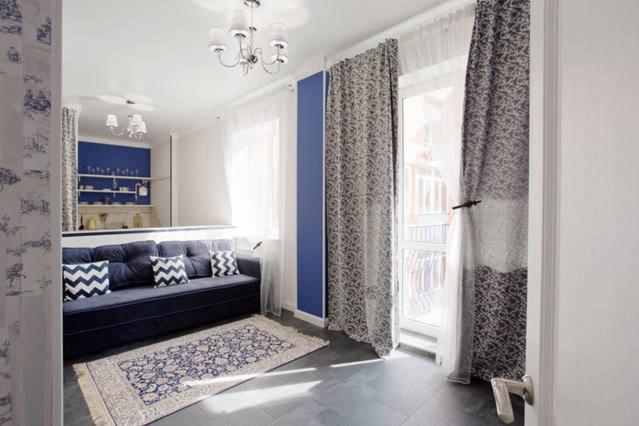 Apartment Book 19 - Housity