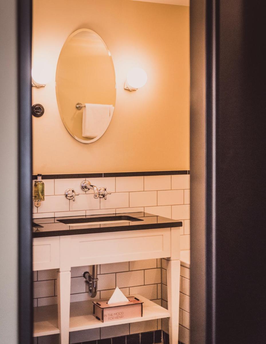 Suitetrails - Henri Hotel Hamburg Downtown