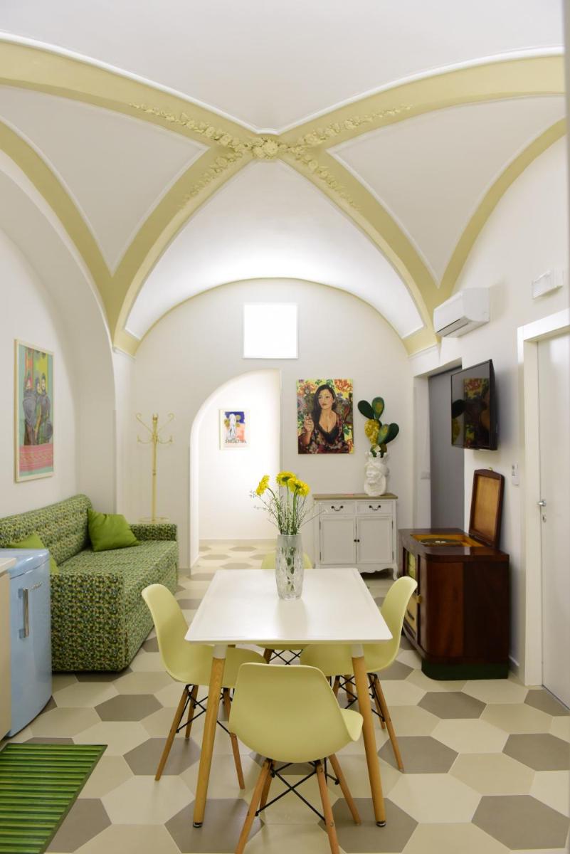 palazzo Clarenza di San Domenico - Housity