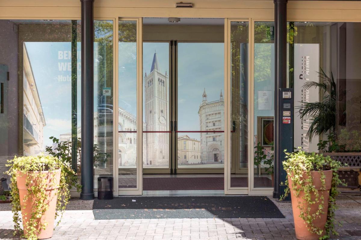 Hotel Tre Ville - Housity