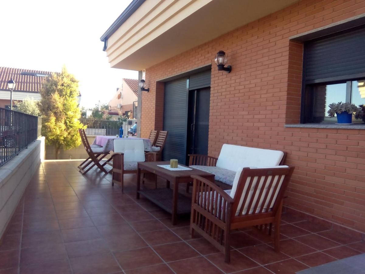 Chalet Miralles - Housity