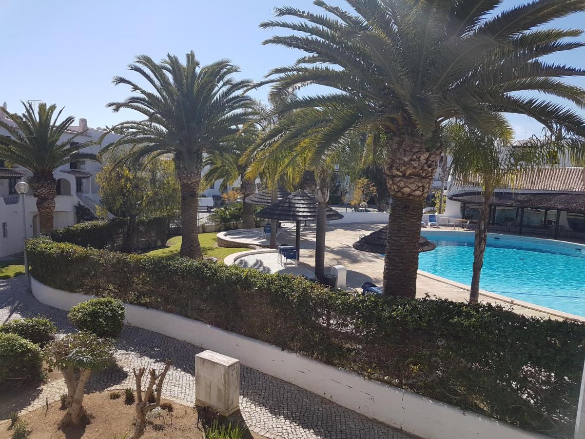 Perfect Holidays - Sao Rafael - Housity