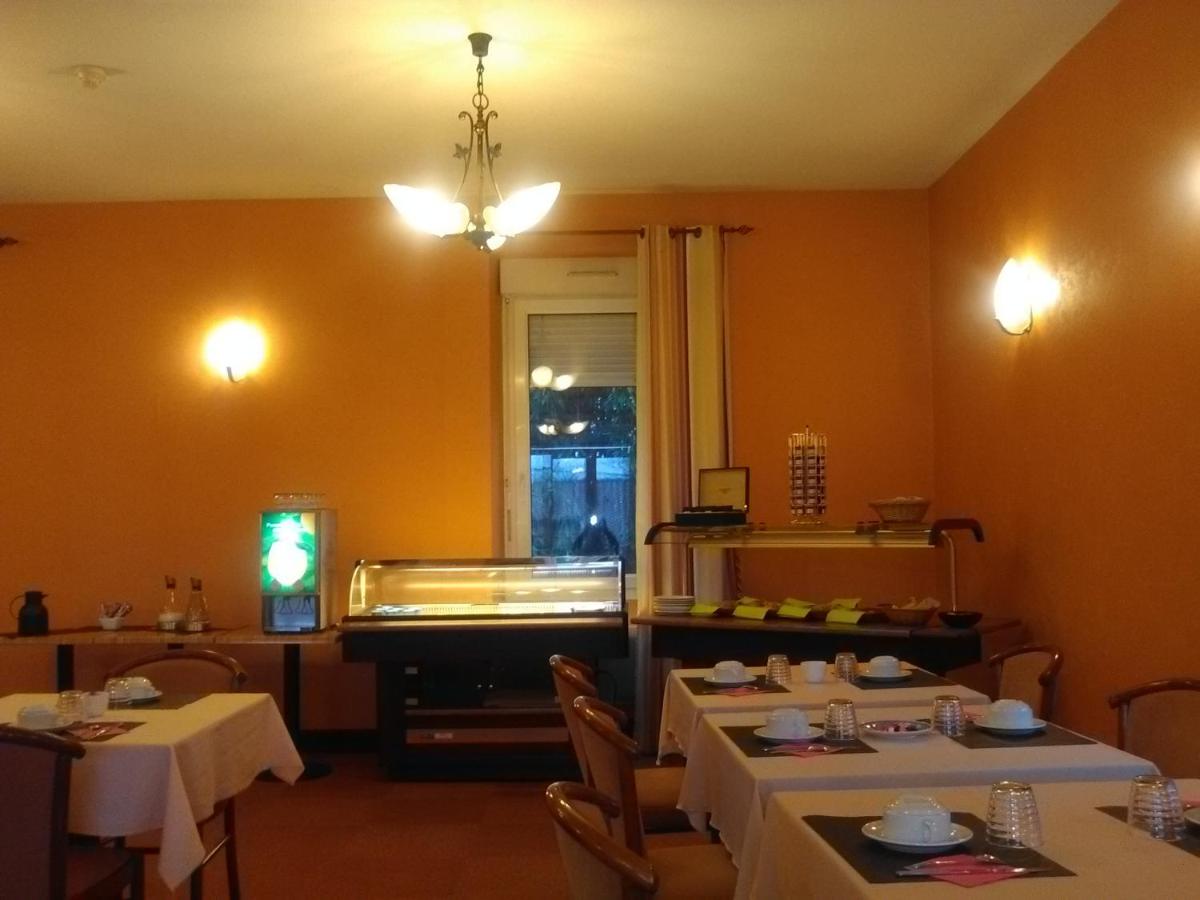 Hôtel du Parc - Housity