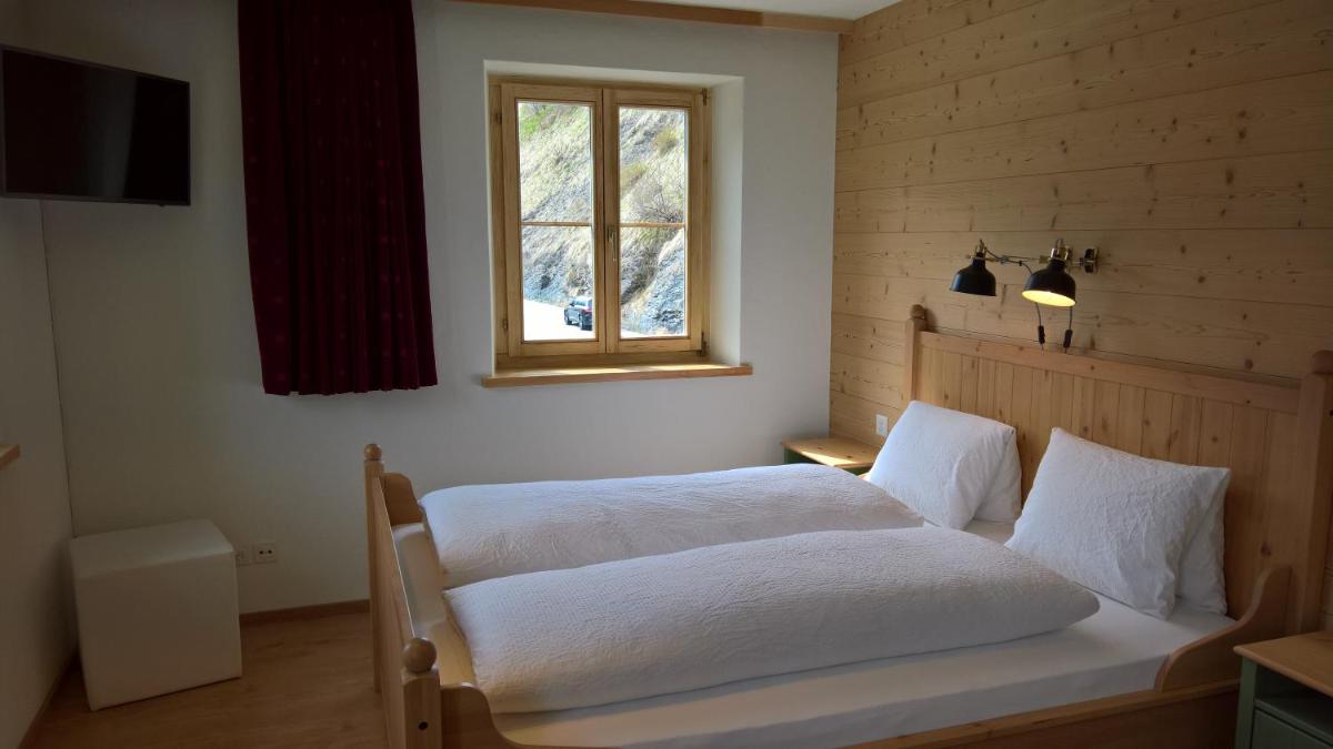 B&B Chasa Arfusch - Housity