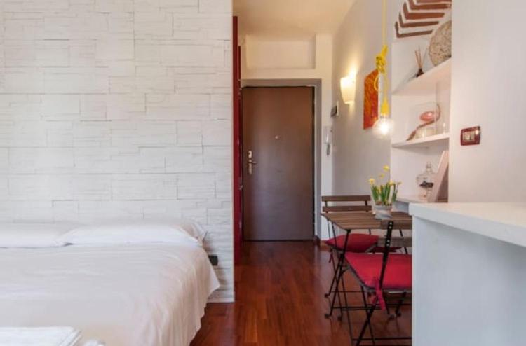 Una Volta in Brera - Housity