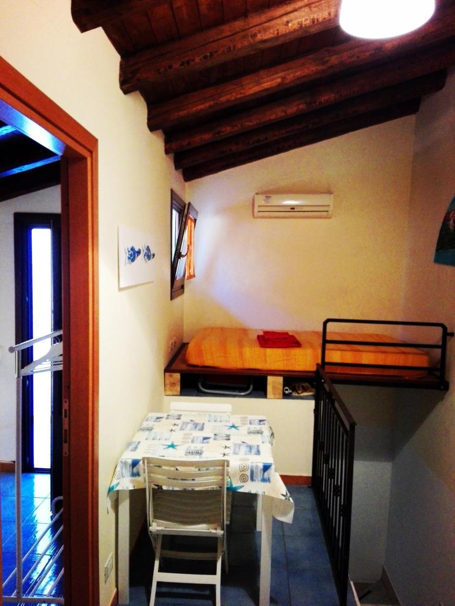 A Due Passi Da Tutto - Hizvo