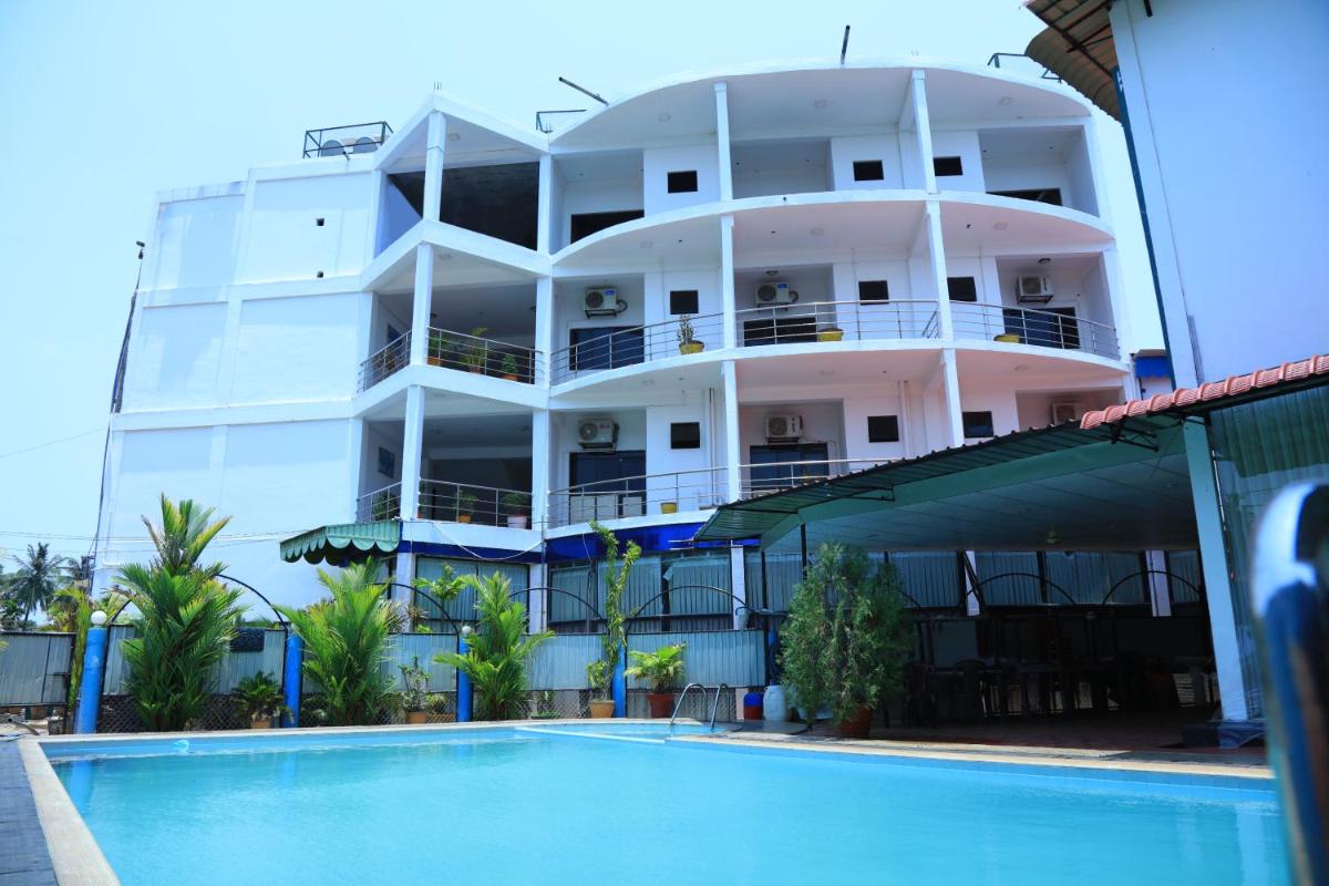 Hotel Nelly Vavuniya - Housity