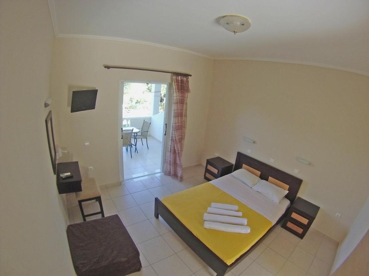 Pouliezos Koklanis Zante Apartments - Housity