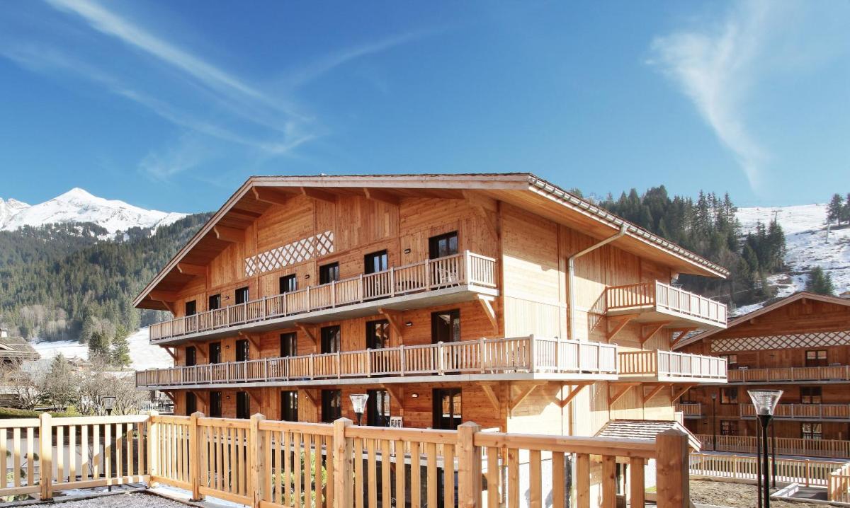 Vue générale sur la montagne ou vue sur la montagne depuis l'appart'hôtel