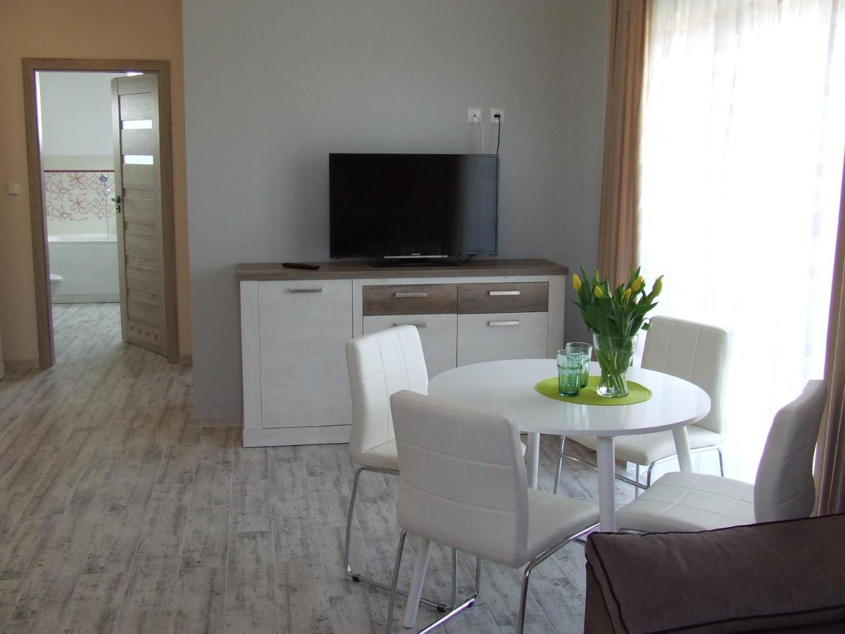 ApartHotel Admirał - Housity