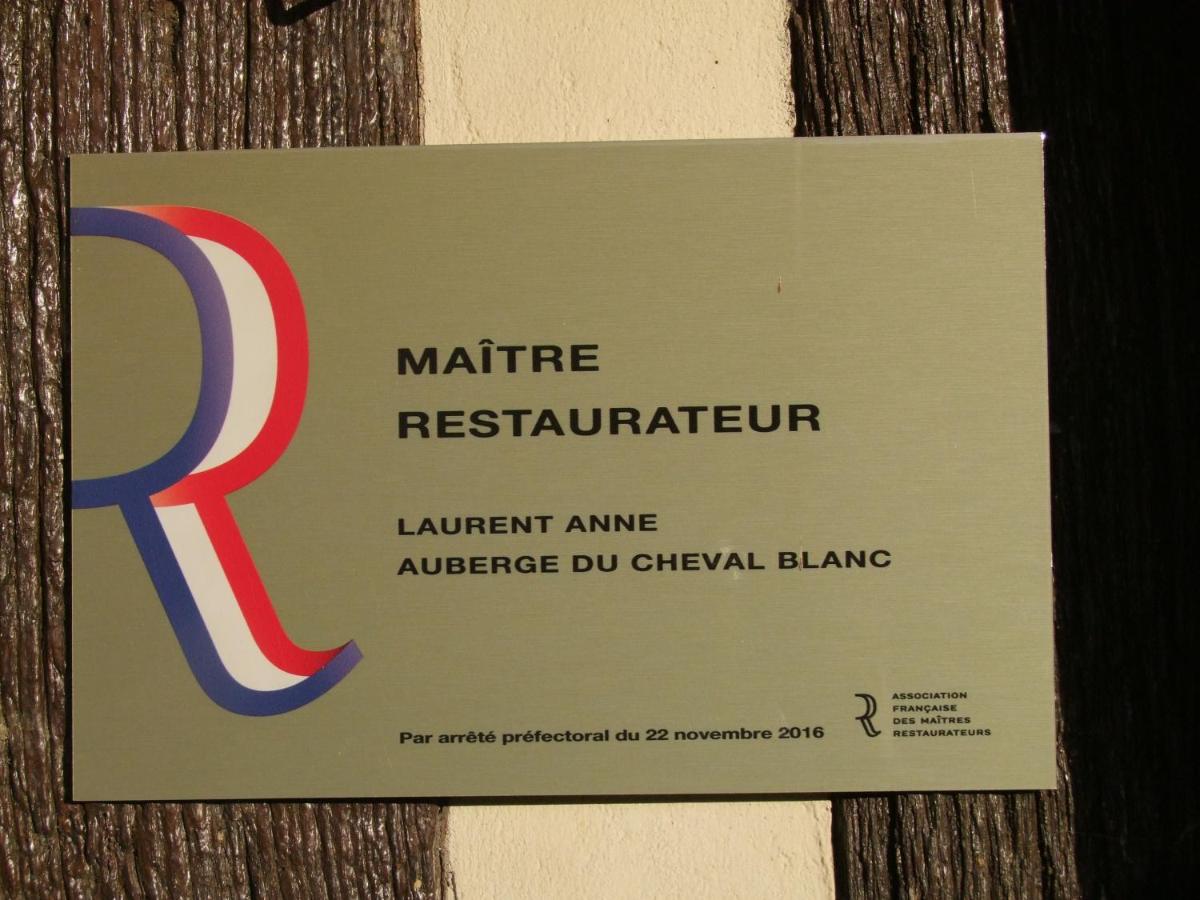 Auberge Du Cheval Blanc - Housity