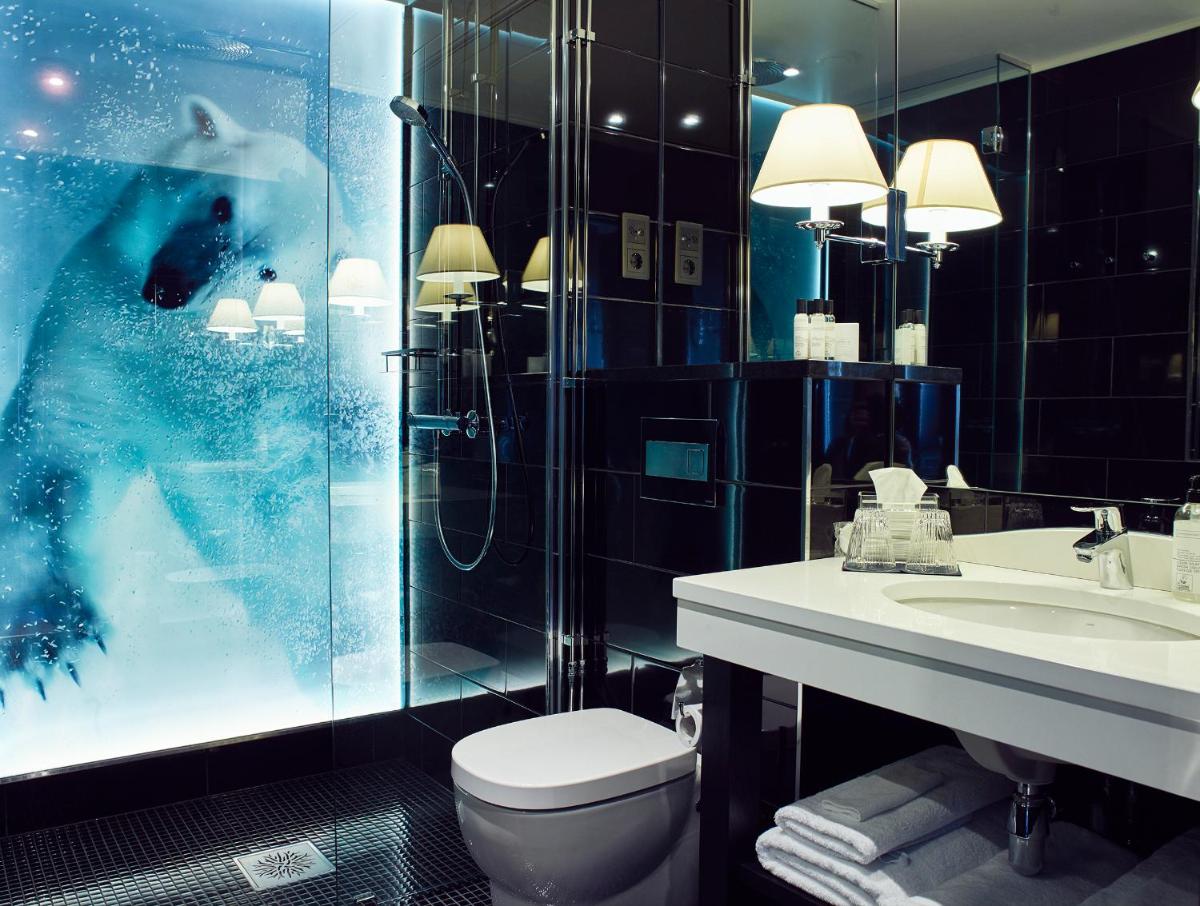 Arctic Light Hotel - Housity