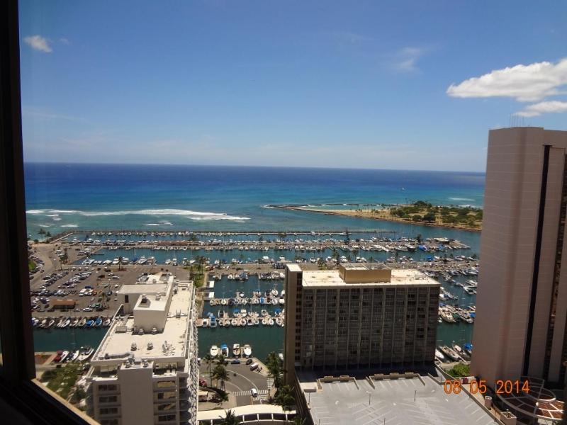 Waikiki Vacation 10 - Housity