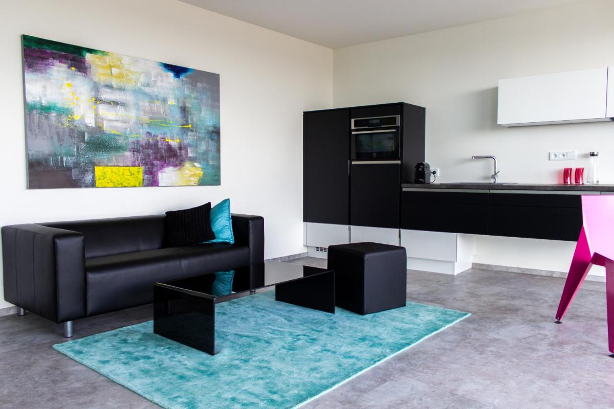 Amazing Apartments - Housity