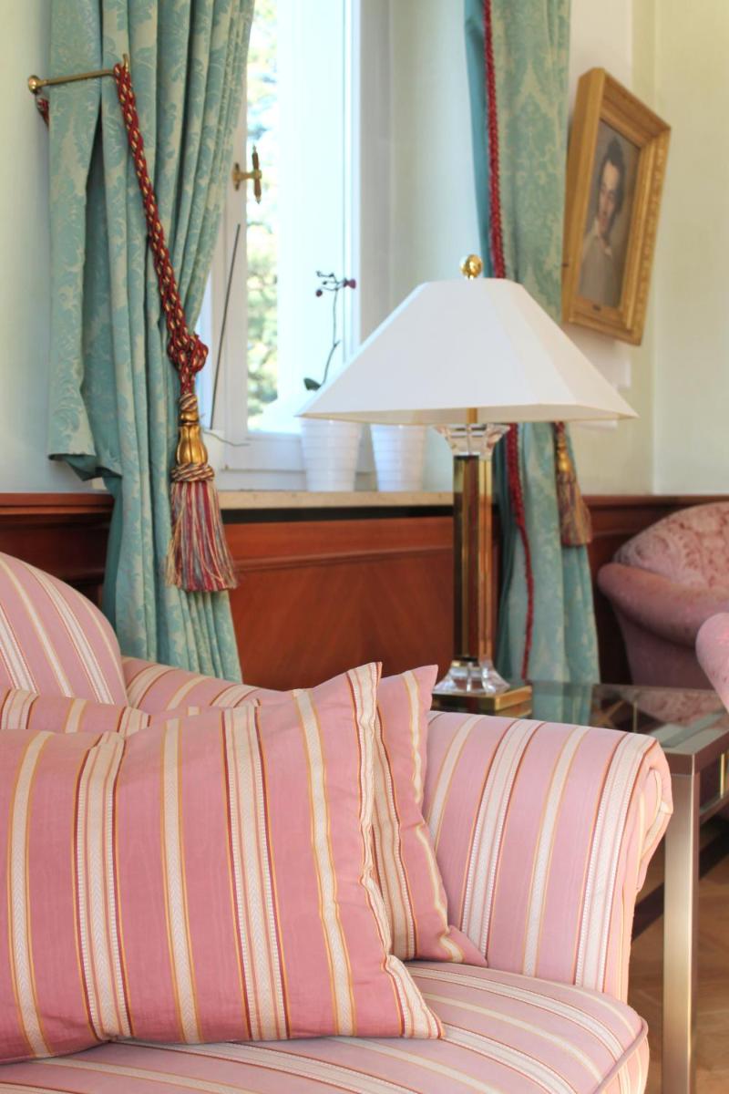 Ein Sitzbereich in der Unterkunft Usedom Palace