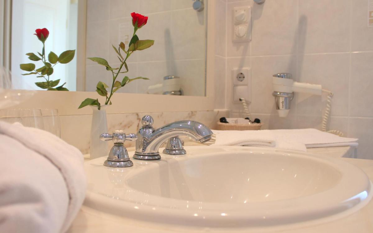 Ein Badezimmer in der Unterkunft Usedom Palace