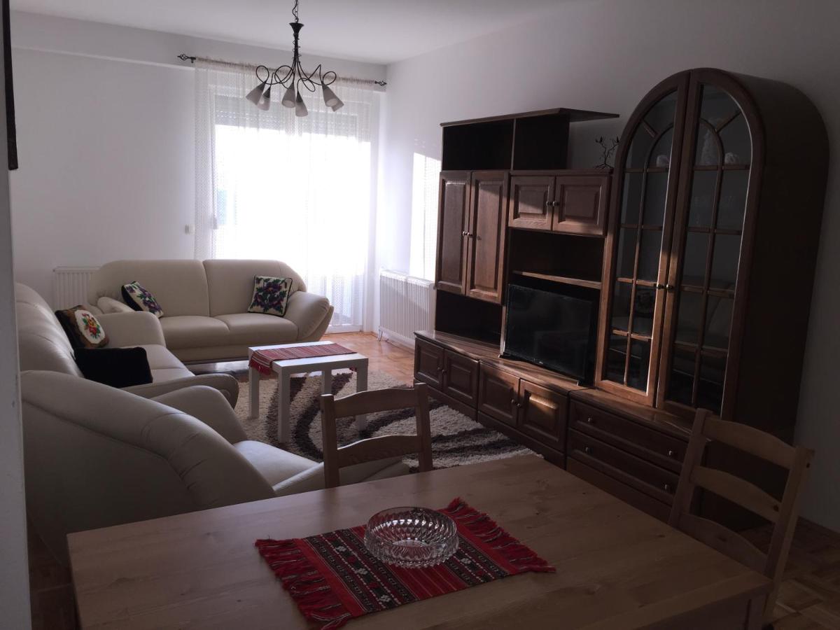 Apartment Gashi - Housity