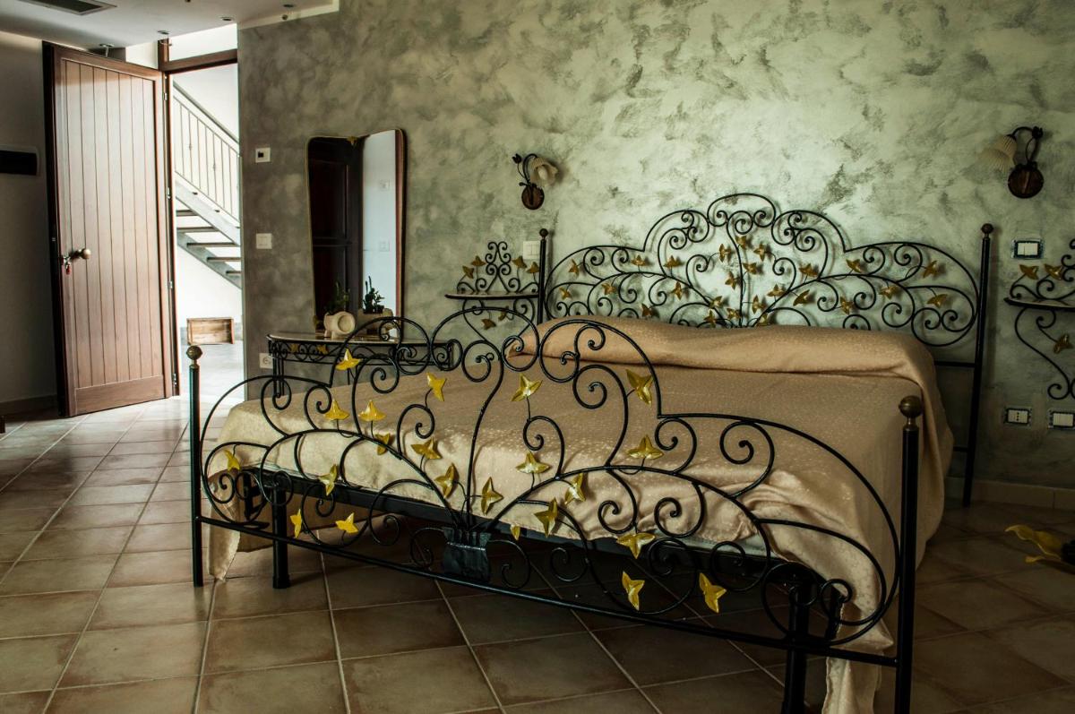 L'Eremo Country House - Housity