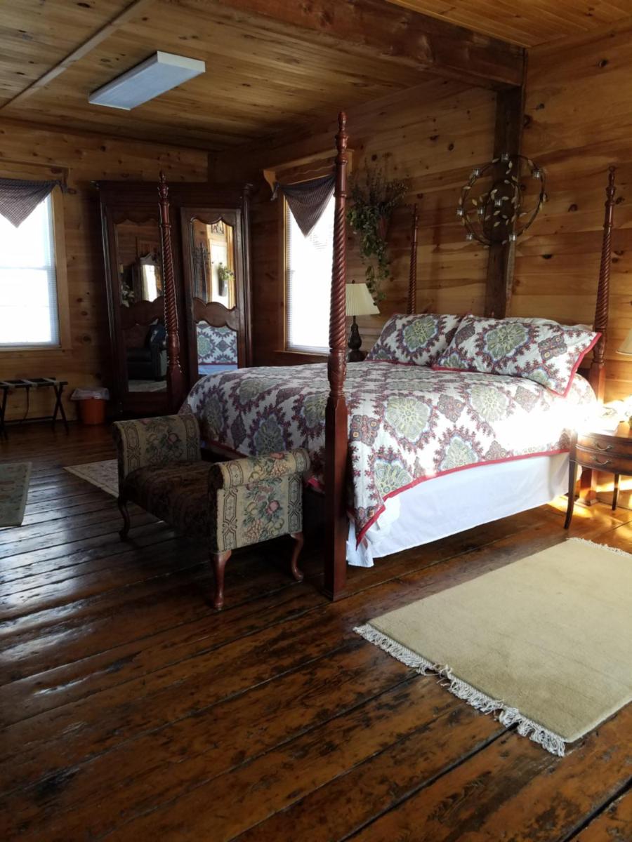 The Perkins House - Housity