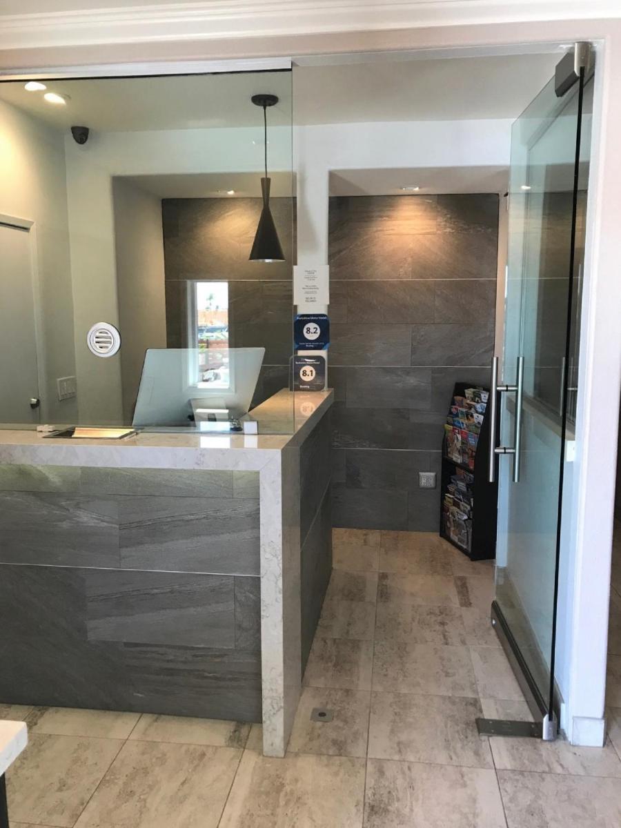 Berkshire Motor Hotel - Housity