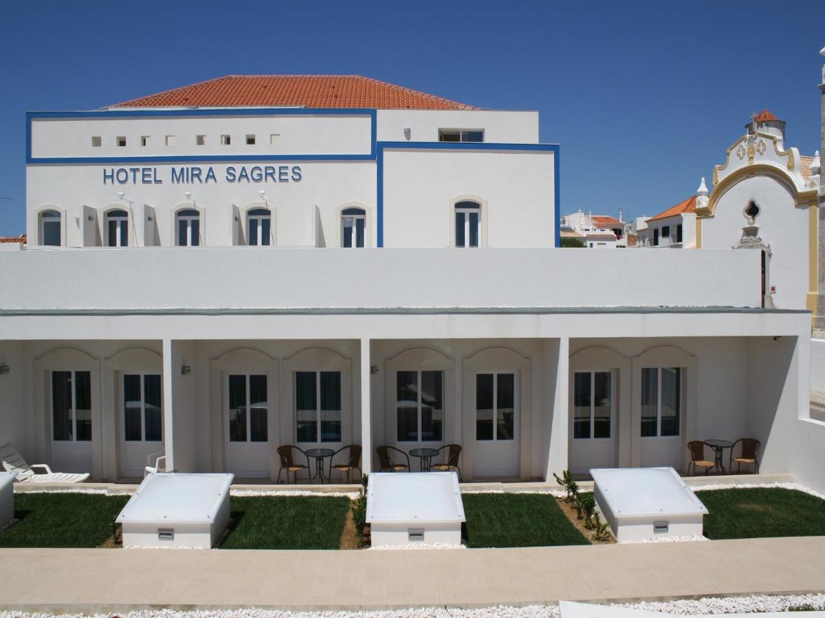 O edifício onde o hotel está situado