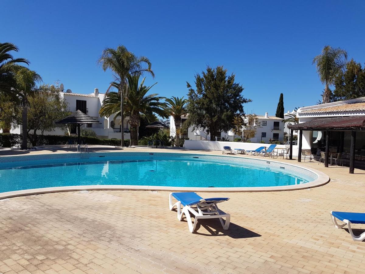Perfect Holidays - Sao Rafael - Housity