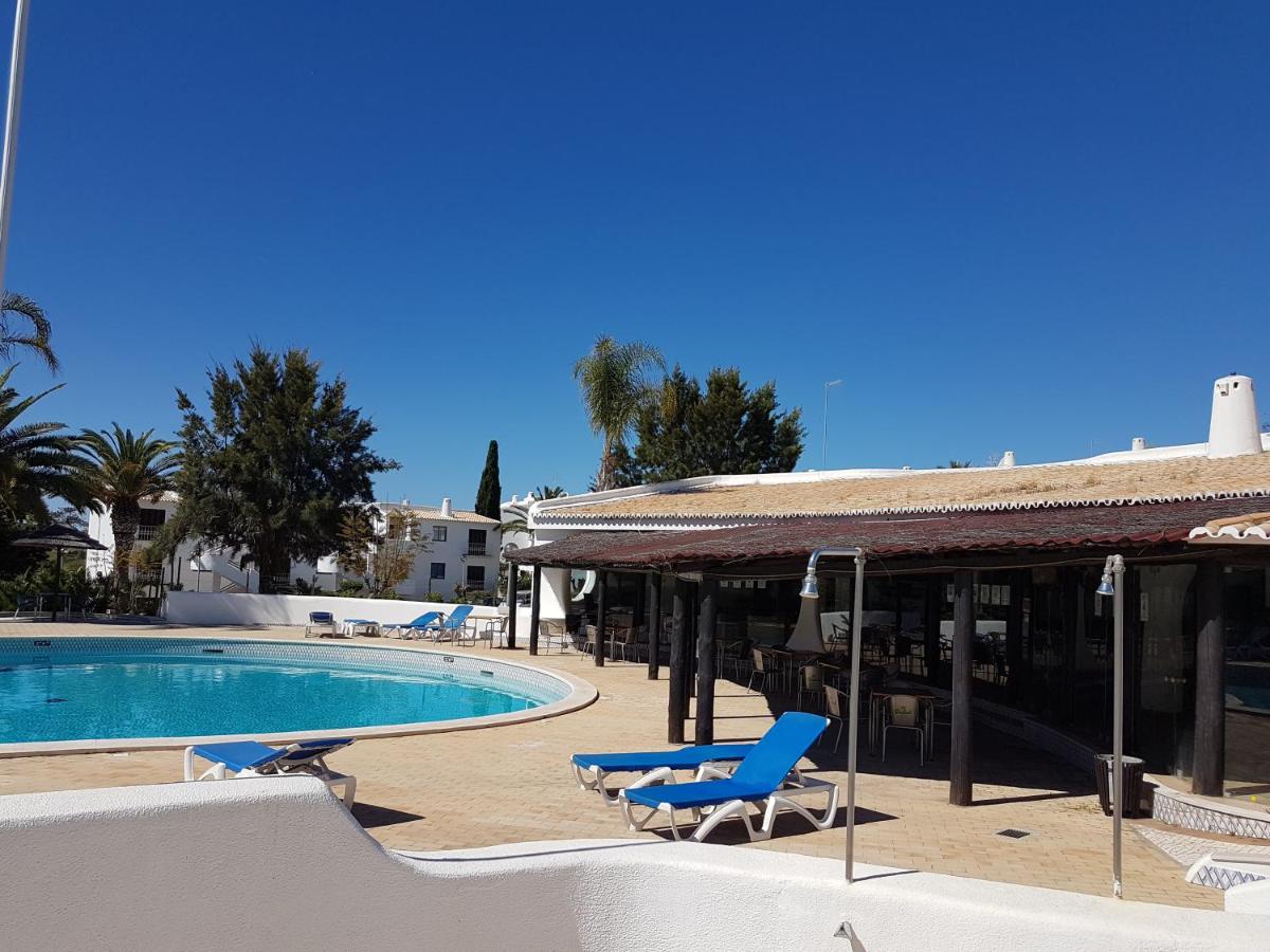 Perfect Holidays - Sao Rafael - Housity