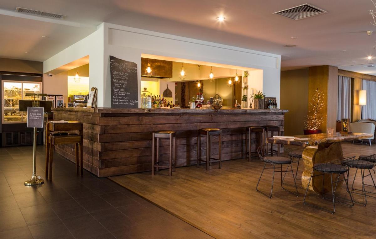 A área de bar ou lounge em Puralã - Wool Valley Hotel & SPA