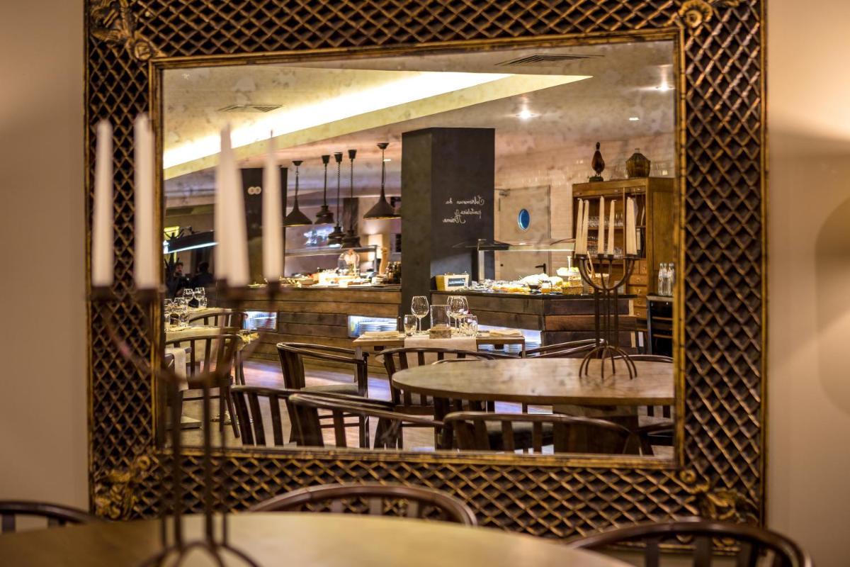 Um restaurante ou outro lugar para comer em Puralã - Wool Valley Hotel & SPA