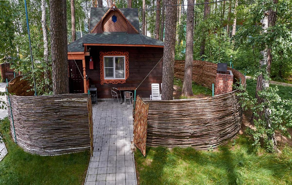 Hotel Mlechniy Put - Housity