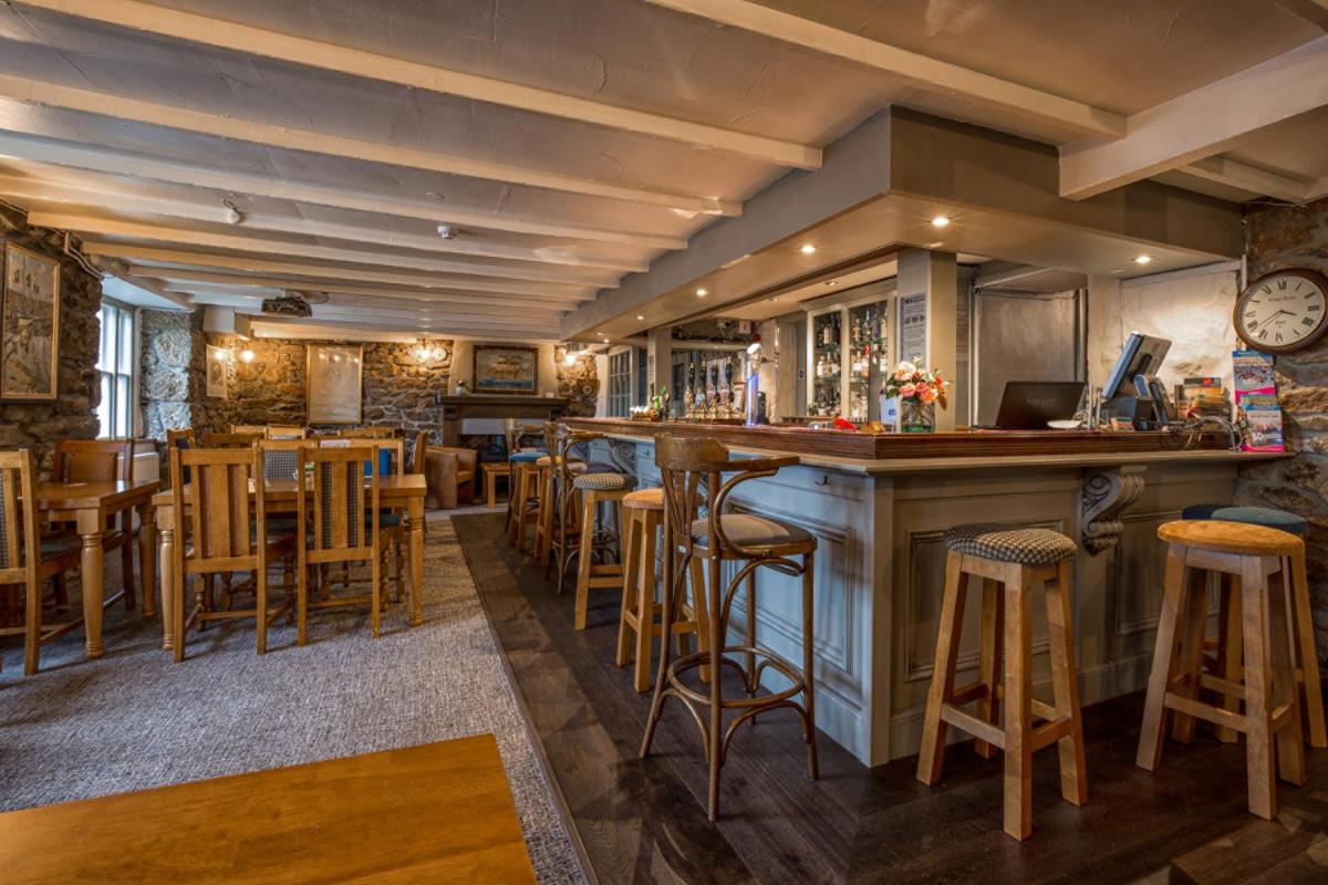 Kings Arms - Housity