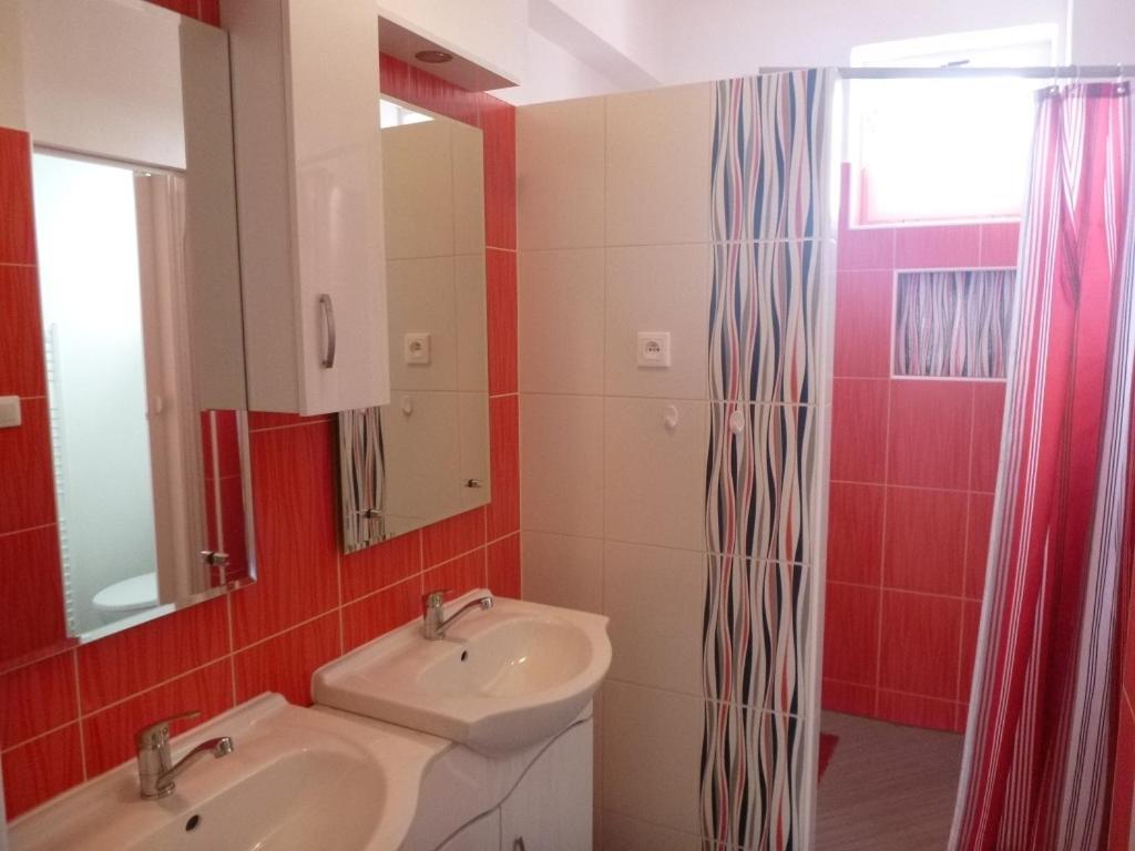 Apartmanovy dom Grand - Housity