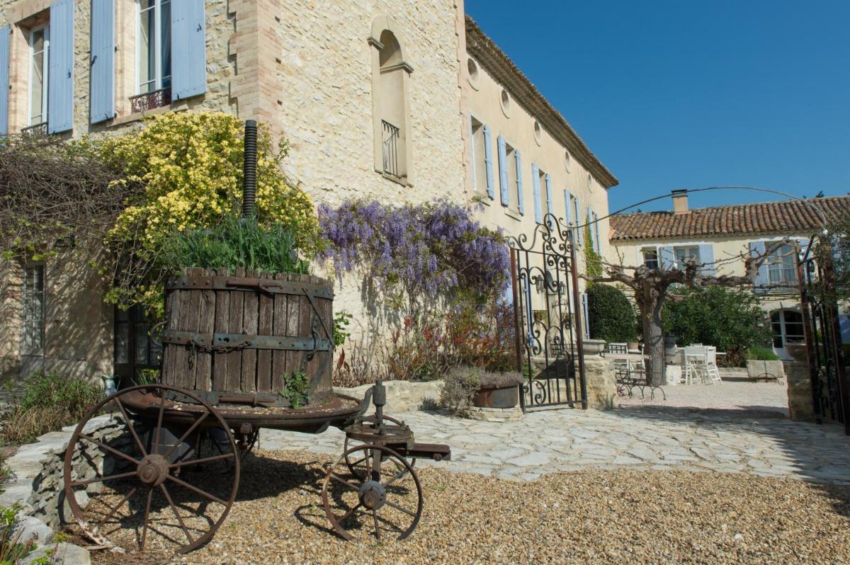 Photo de la galerie de l'établissement Les Carmes and spa, au Thor